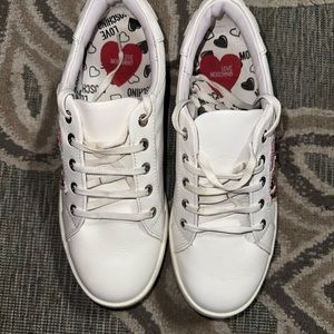 Love moschino sneakers
